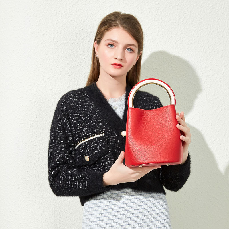 SAC SEAU CUIR FEMME