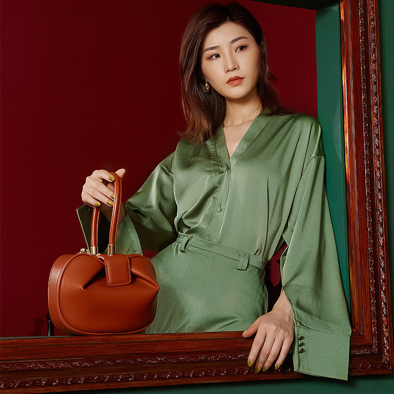 SAC POCHETTE CUIR MINIMALISTE