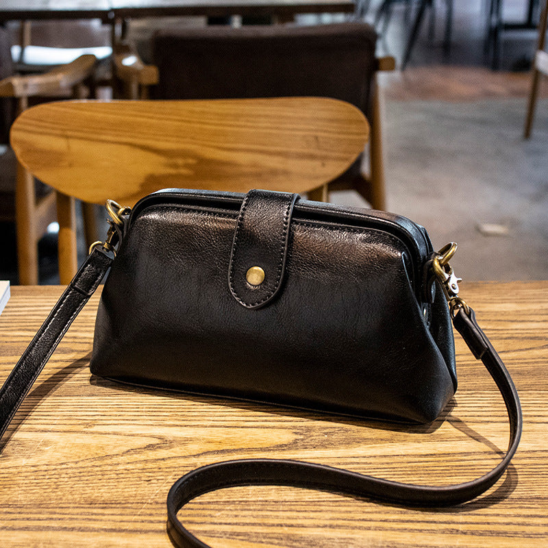 SAC BANDOULIÈRE TENDANCE RÉTRO AU QUOTIDIEN