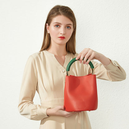 SAC SEAU CUIR FEMME