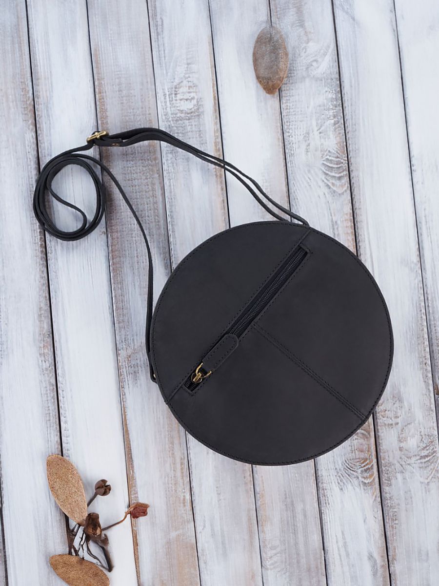 Sac en cuir naturel vieilli de type chasseur de Paolo Peruzzi Noir