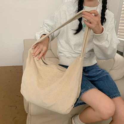 SAC ÉPAULIÈRE EN VELOURS CÔTELÉ