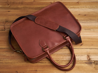 SACOCHE EN CUIR HORIZONTAL