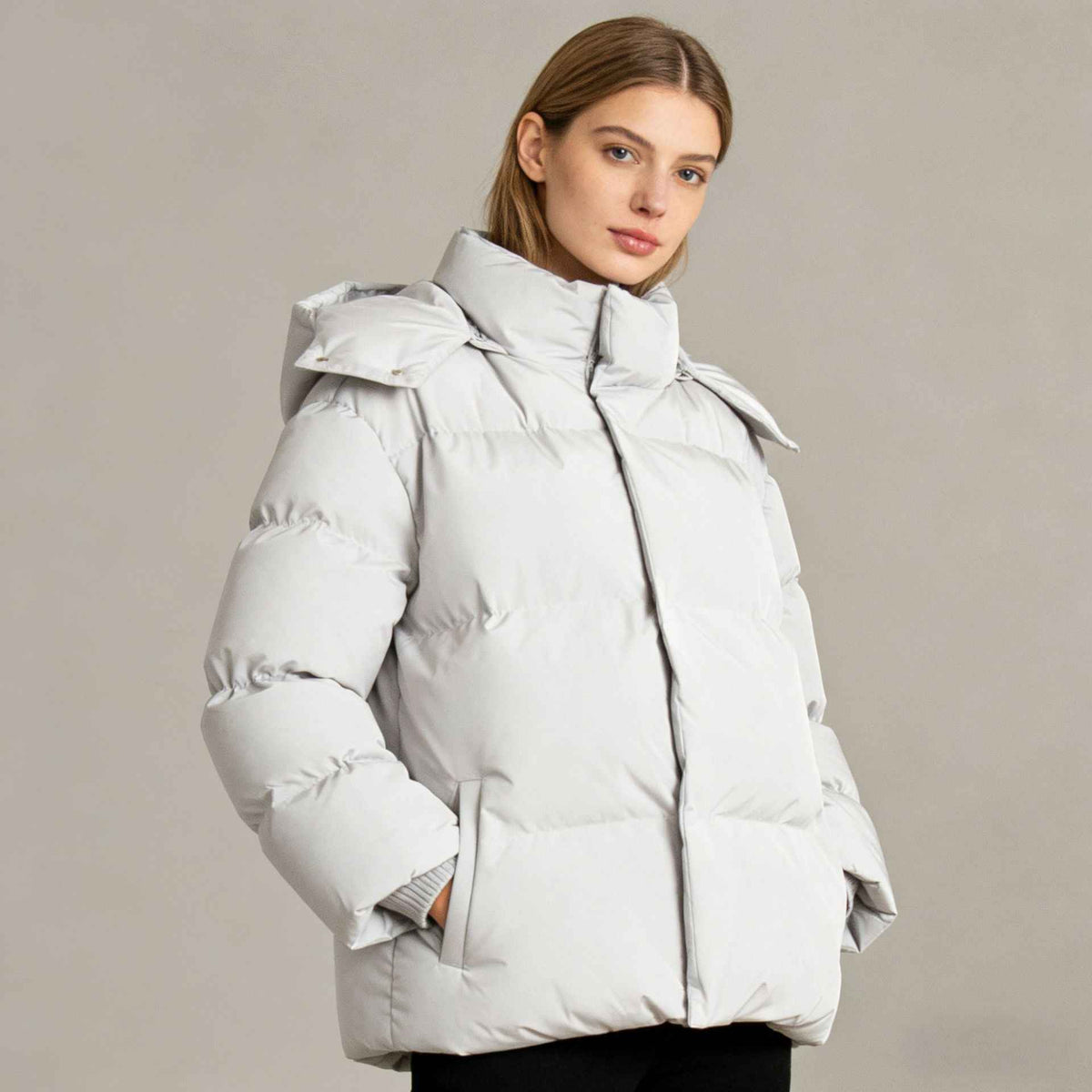 DOUDOUNE OVERSIZE À CAPUCHE